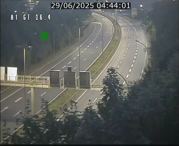 Traffic live webcam Luxembourg Hamm - A1 direction Sandweiler - BK 6.4