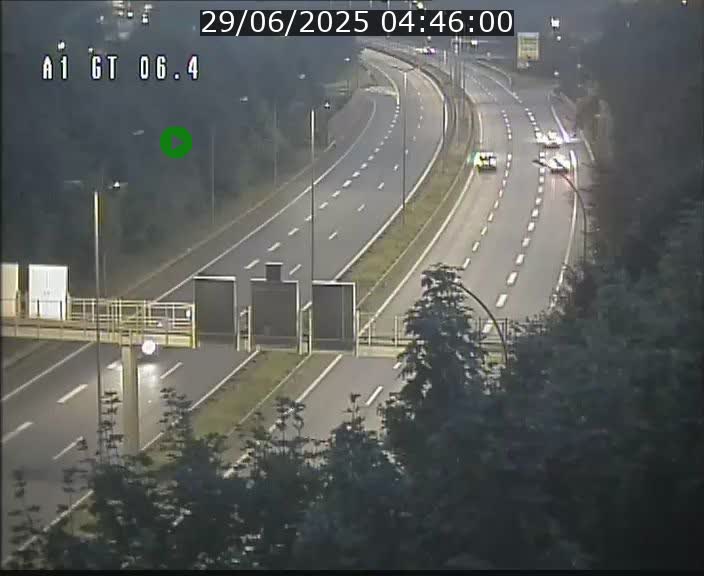Traffic live webcam Luxembourg Hamm - A1 direction Sandweiler - BK 6.4