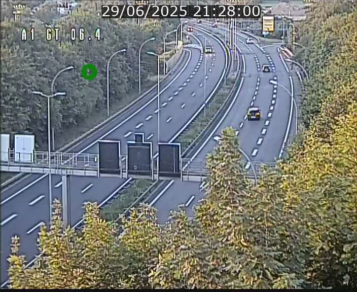 Traffic live webcam Luxembourg Hamm - A1 direction Sandweiler - BK 6.4