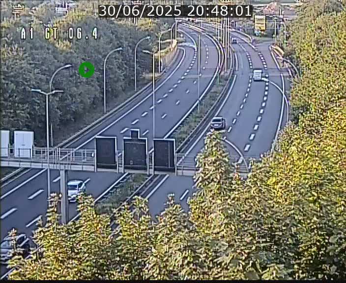 Traffic live webcam Luxembourg Hamm - A1 direction Sandweiler - BK 6.4