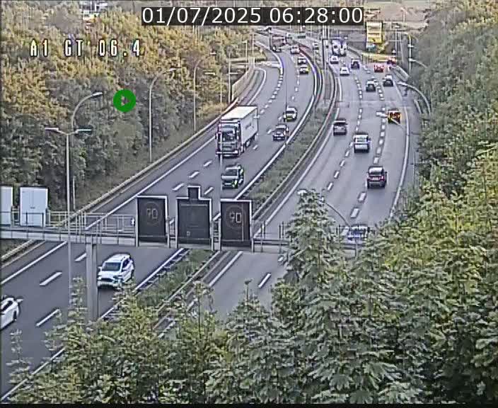 Traffic live webcam Luxembourg Hamm - A1 direction Sandweiler - BK 6.4