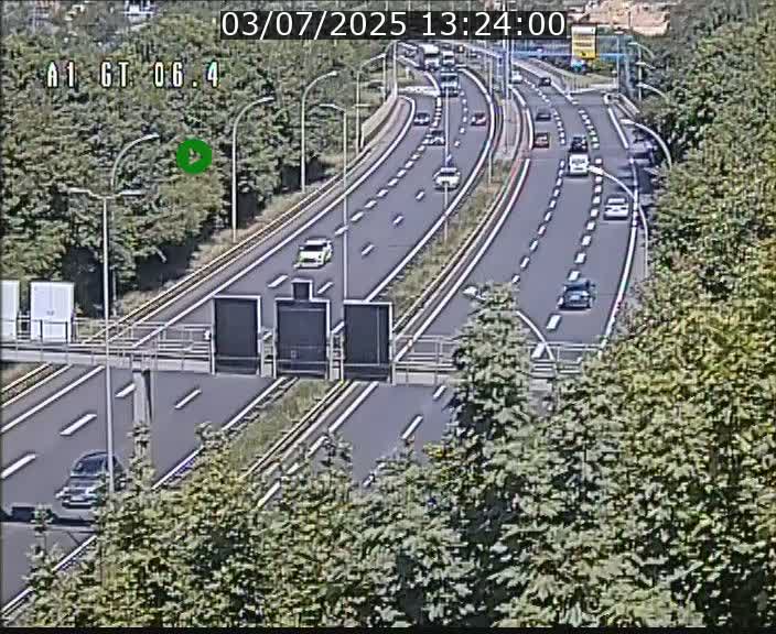 Traffic live webcam Luxembourg Hamm - A1 direction Sandweiler - BK 6.4