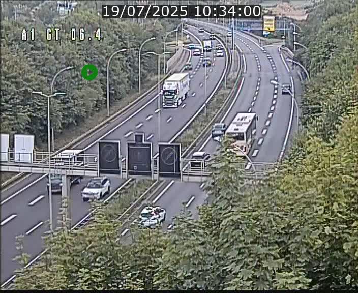 Traffic live webcam Luxembourg Hamm - A1 direction Sandweiler - BK 6.4