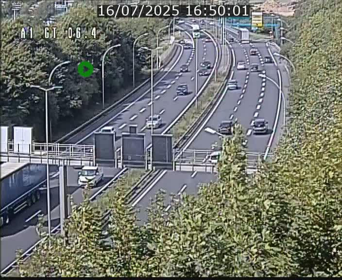 Traffic live webcam Luxembourg Hamm - A1 direction Sandweiler - BK 6.4