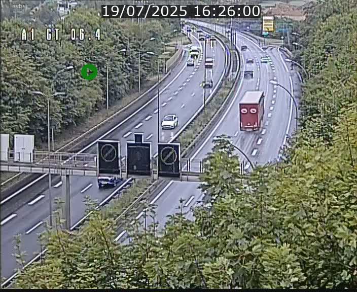 Traffic live webcam Luxembourg Hamm - A1 direction Sandweiler - BK 6.4