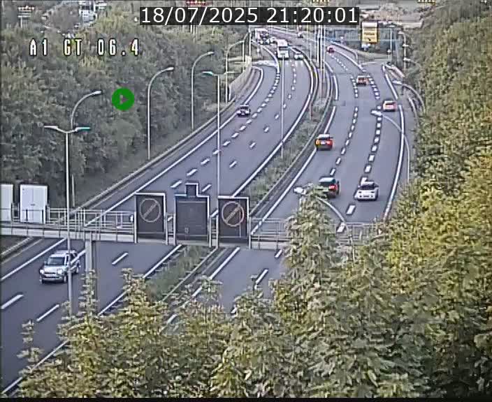 Traffic live webcam Luxembourg Hamm - A1 direction Sandweiler - BK 6.4