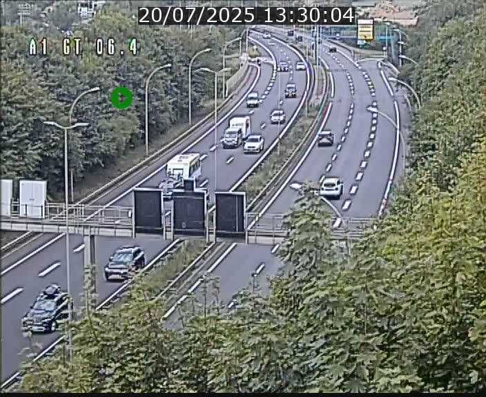 Traffic live webcam Luxembourg Hamm - A1 direction Sandweiler - BK 6.4