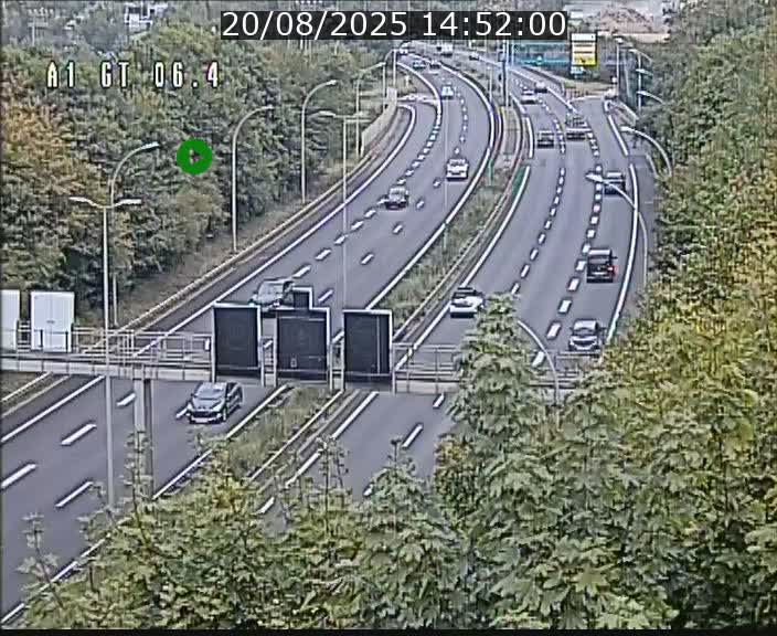 Traffic live webcam Luxembourg Hamm - A1 direction Sandweiler - BK 6.4
