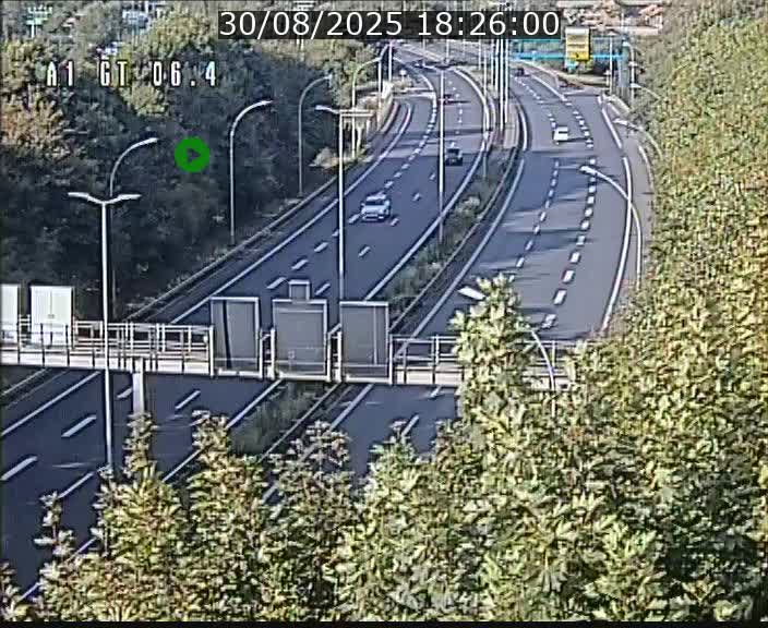 Traffic live webcam Luxembourg Hamm - A1 direction Sandweiler - BK 6.4