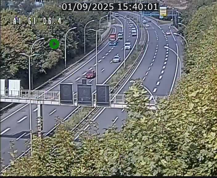 Traffic live webcam Luxembourg Hamm - A1 direction Sandweiler - BK 6.4