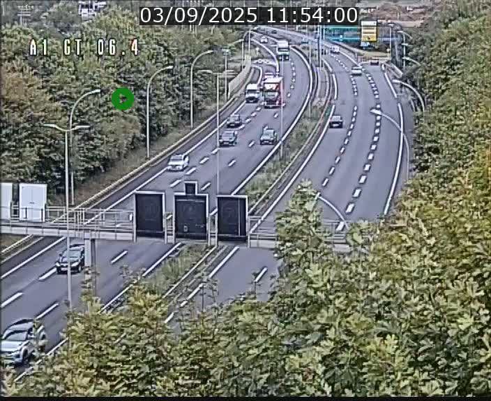 Traffic live webcam Luxembourg Hamm - A1 direction Sandweiler - BK 6.4