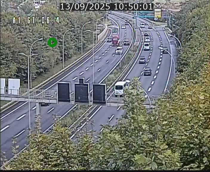 Traffic live webcam Luxembourg Hamm - A1 direction Sandweiler - BK 6.4
