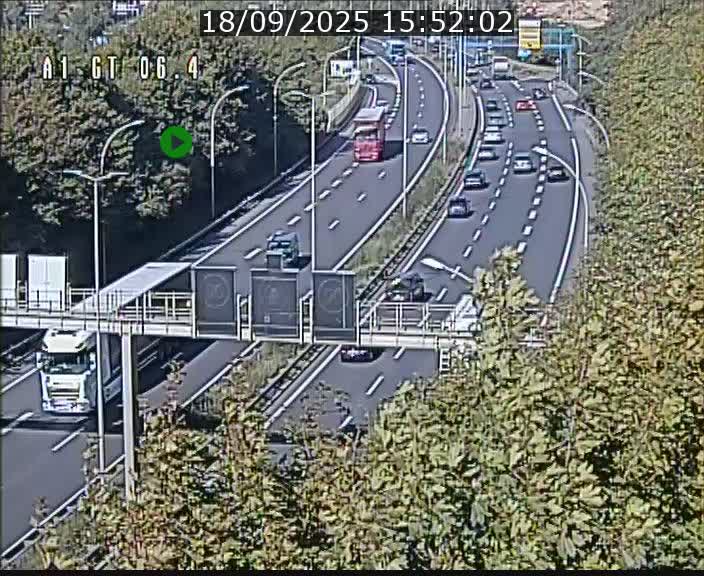 Traffic live webcam Luxembourg Hamm - A1 direction Sandweiler - BK 6.4