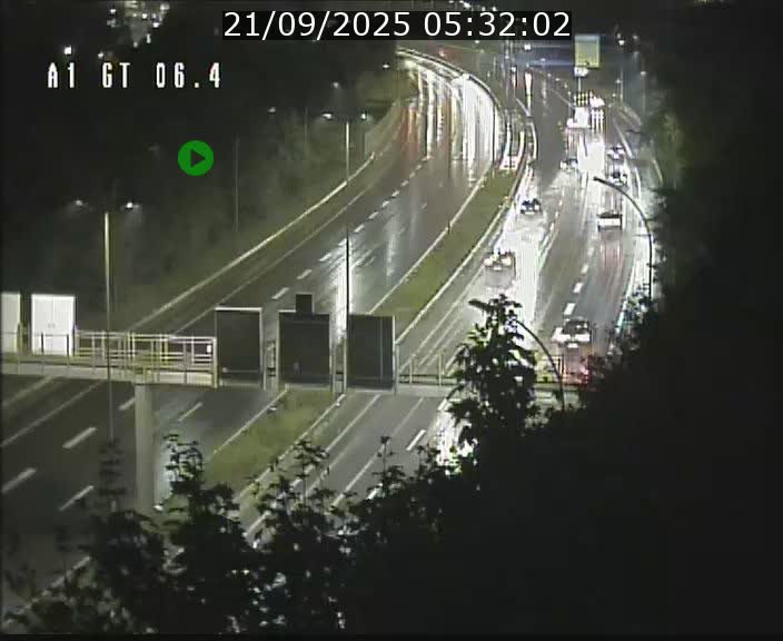 Traffic live webcam Luxembourg Hamm - A1 direction Sandweiler - BK 6.4