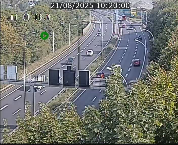 <h2>Traffic live webcam Luxembourg Hamm - A1 direction Sandweiler - BK 6.4</h2>