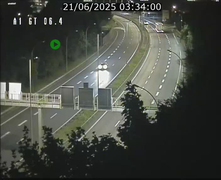 <h2>Traffic live webcam Luxembourg Hamm - A1 direction Sandweiler - BK 6.4</h2>