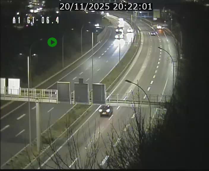 <h2>Traffic live webcam Luxembourg Hamm - A1 direction Sandweiler - BK 6.4</h2>