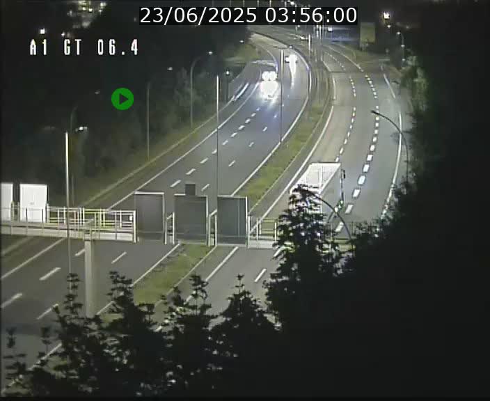 <h2>Traffic live webcam Luxembourg Hamm - A1 direction Sandweiler - BK 6.4</h2>