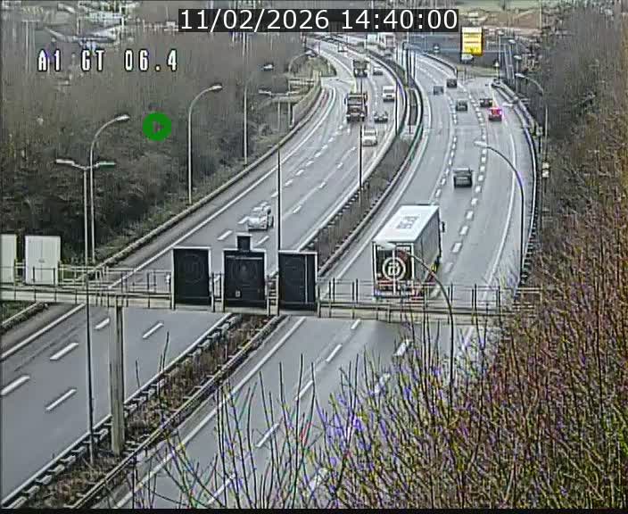 <h2>Traffic live webcam Luxembourg Hamm - A1 direction Sandweiler - BK 6.4</h2>