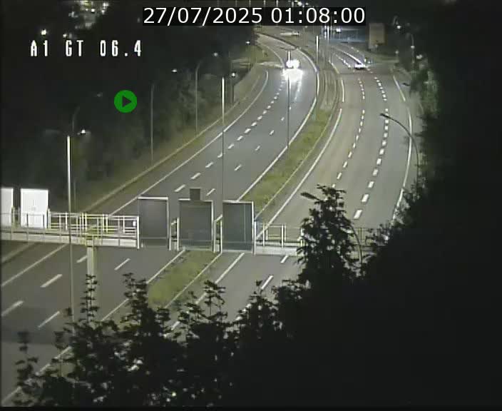 <h2>Traffic live webcam Luxembourg Hamm - A1 direction Sandweiler - BK 6.4</h2>