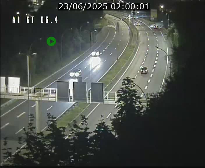 <h2>Traffic live webcam Luxembourg Hamm - A1 direction Sandweiler - BK 6.4</h2>
