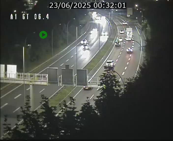 <h2>Traffic live webcam Luxembourg Hamm - A1 direction Sandweiler - BK 6.4</h2>