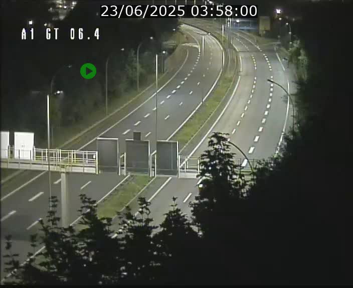 <h2>Traffic live webcam Luxembourg Hamm - A1 direction Sandweiler - BK 6.4</h2>