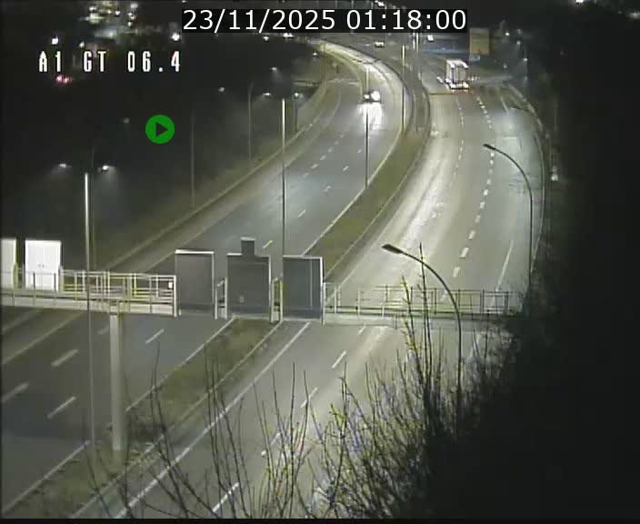 <h2>Traffic live webcam Luxembourg Hamm - A1 direction Sandweiler - BK 6.4</h2>