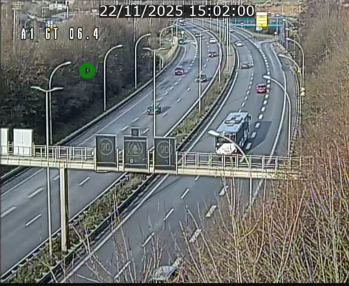 <h2>Traffic live webcam Luxembourg Hamm - A1 direction Sandweiler - BK 6.4</h2>