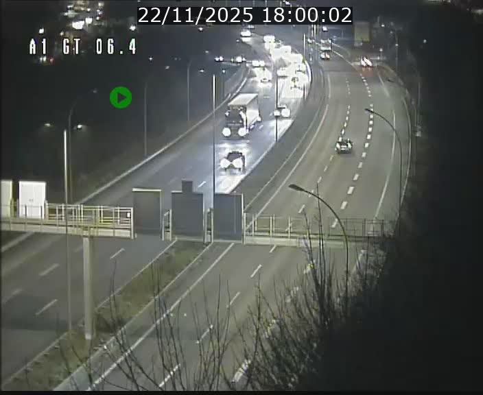 <h2>Traffic live webcam Luxembourg Hamm - A1 direction Sandweiler - BK 6.4</h2>