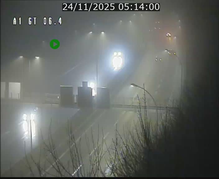 <h2>Traffic live webcam Luxembourg Hamm - A1 direction Sandweiler - BK 6.4</h2>