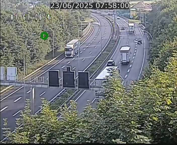 <h2>Traffic live webcam Luxembourg Hamm - A1 direction Sandweiler - BK 6.4</h2>