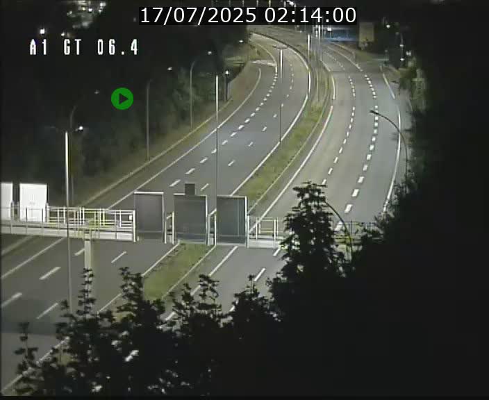 <h2>Traffic live webcam Luxembourg Hamm - A1 direction Sandweiler - BK 6.4</h2>