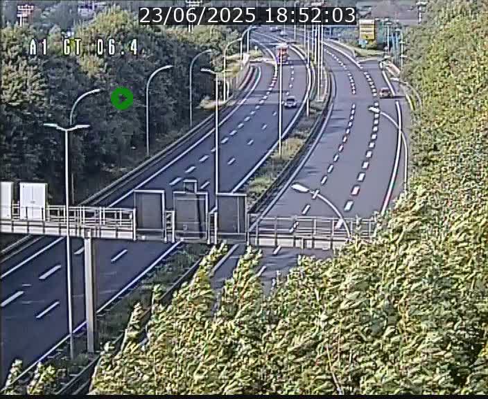 <h2>Traffic live webcam Luxembourg Hamm - A1 direction Sandweiler - BK 6.4</h2>