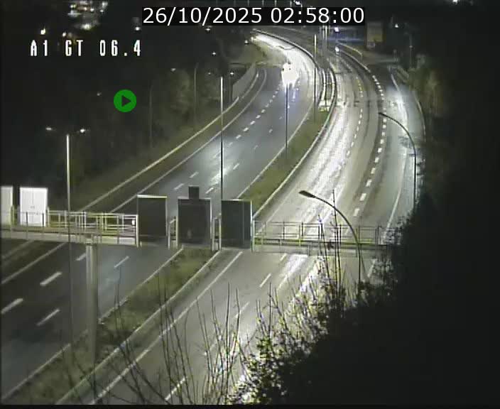 Traffic live webcam Luxembourg Hamm - A1 direction Sandweiler - BK 6.4