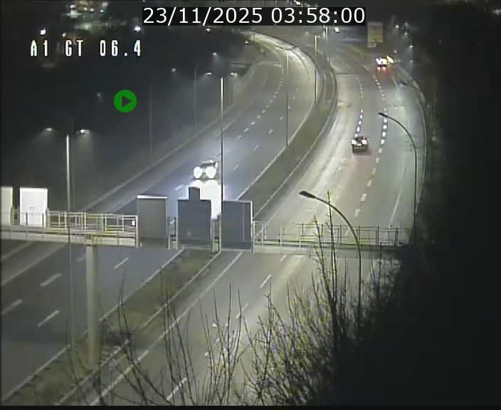<h2>Traffic live webcam Luxembourg Hamm - A1 direction Sandweiler - BK 6.4</h2>