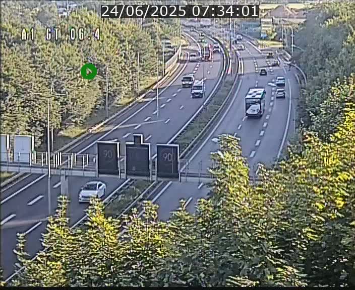 <h2>Traffic live webcam Luxembourg Hamm - A1 direction Sandweiler - BK 6.4</h2>