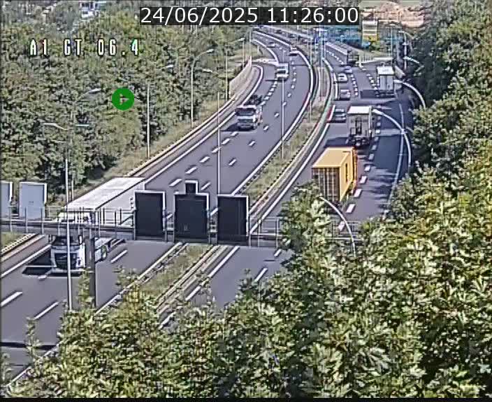 <h2>Traffic live webcam Luxembourg Hamm - A1 direction Sandweiler - BK 6.4</h2>