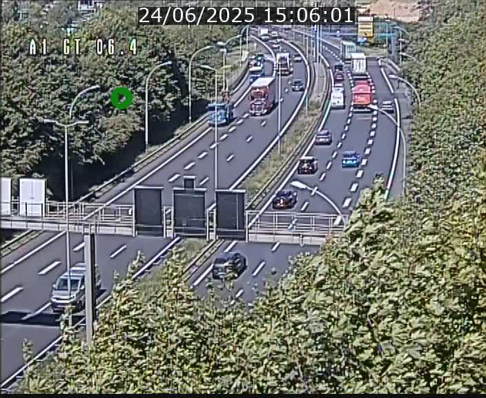 <h2>Traffic live webcam Luxembourg Hamm - A1 direction Sandweiler - BK 6.4</h2>