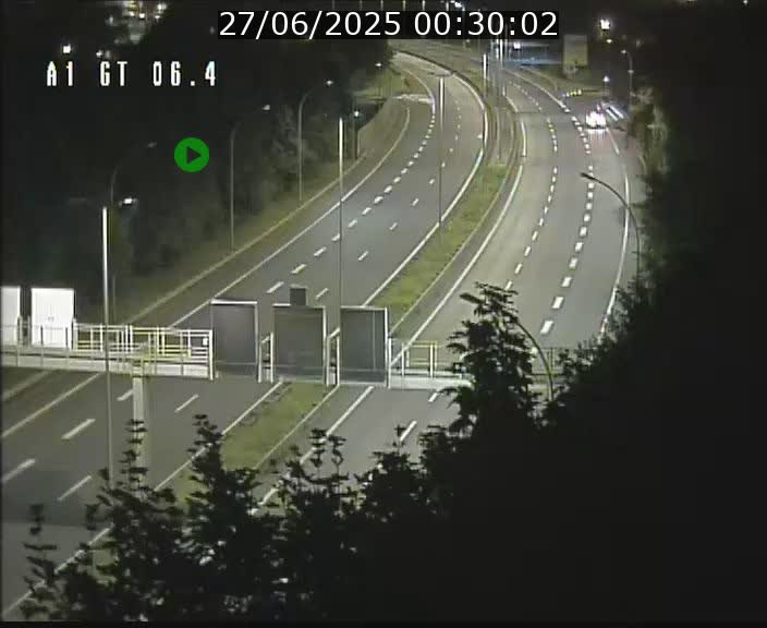 <h2>Traffic live webcam Luxembourg Hamm - A1 direction Sandweiler - BK 6.4</h2>