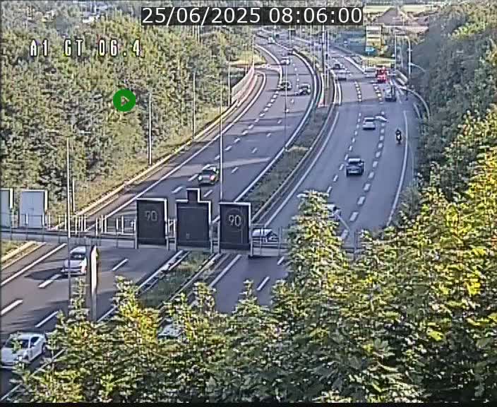 <h2>Traffic live webcam Luxembourg Hamm - A1 direction Sandweiler - BK 6.4</h2>