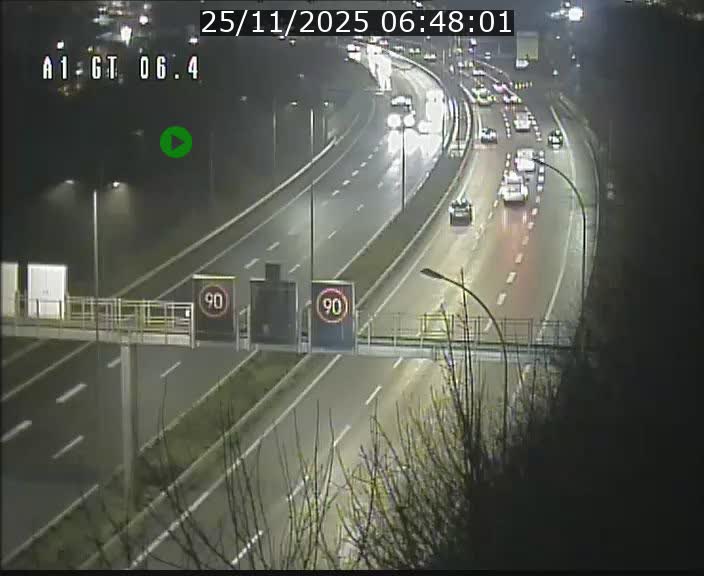 <h2>Traffic live webcam Luxembourg Hamm - A1 direction Sandweiler - BK 6.4</h2>