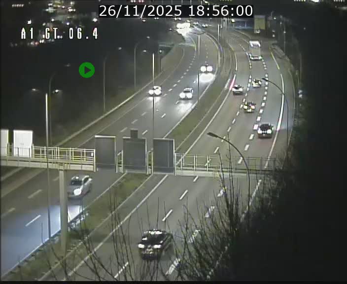 <h2>Traffic live webcam Luxembourg Hamm - A1 direction Sandweiler - BK 6.4</h2>