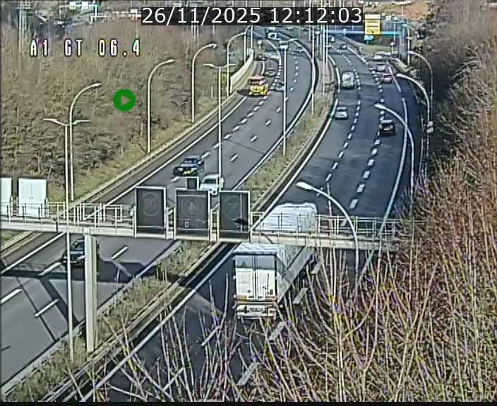 <h2>Traffic live webcam Luxembourg Hamm - A1 direction Sandweiler - BK 6.4</h2>
