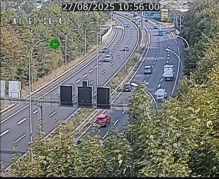 <h2>Traffic live webcam Luxembourg Hamm - A1 direction Sandweiler - BK 6.4</h2>