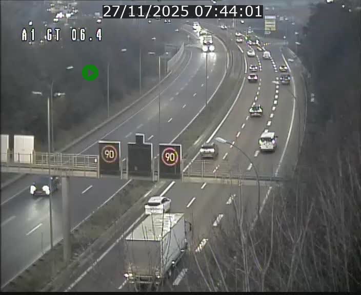 <h2>Traffic live webcam Luxembourg Hamm - A1 direction Sandweiler - BK 6.4</h2>