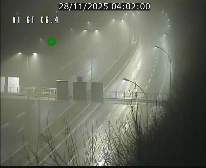 <h2>Traffic live webcam Luxembourg Hamm - A1 direction Sandweiler - BK 6.4</h2>