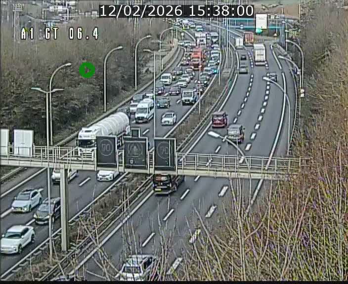 <h2>Traffic live webcam Luxembourg Hamm - A1 direction Sandweiler - BK 6.4</h2>