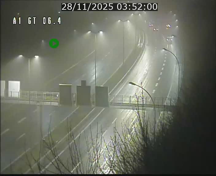 <h2>Traffic live webcam Luxembourg Hamm - A1 direction Sandweiler - BK 6.4</h2>