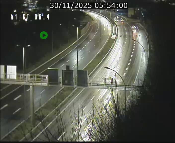 <h2>Traffic live webcam Luxembourg Hamm - A1 direction Sandweiler - BK 6.4</h2>